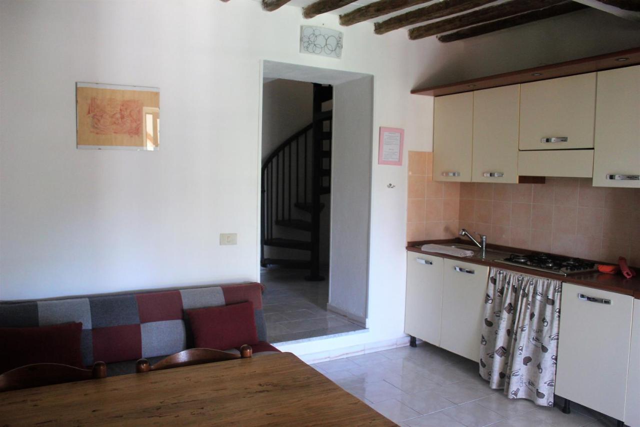 Fattoria Cristina Bilo Rosa Βίλα Castelnuovo Magra Εξωτερικό φωτογραφία