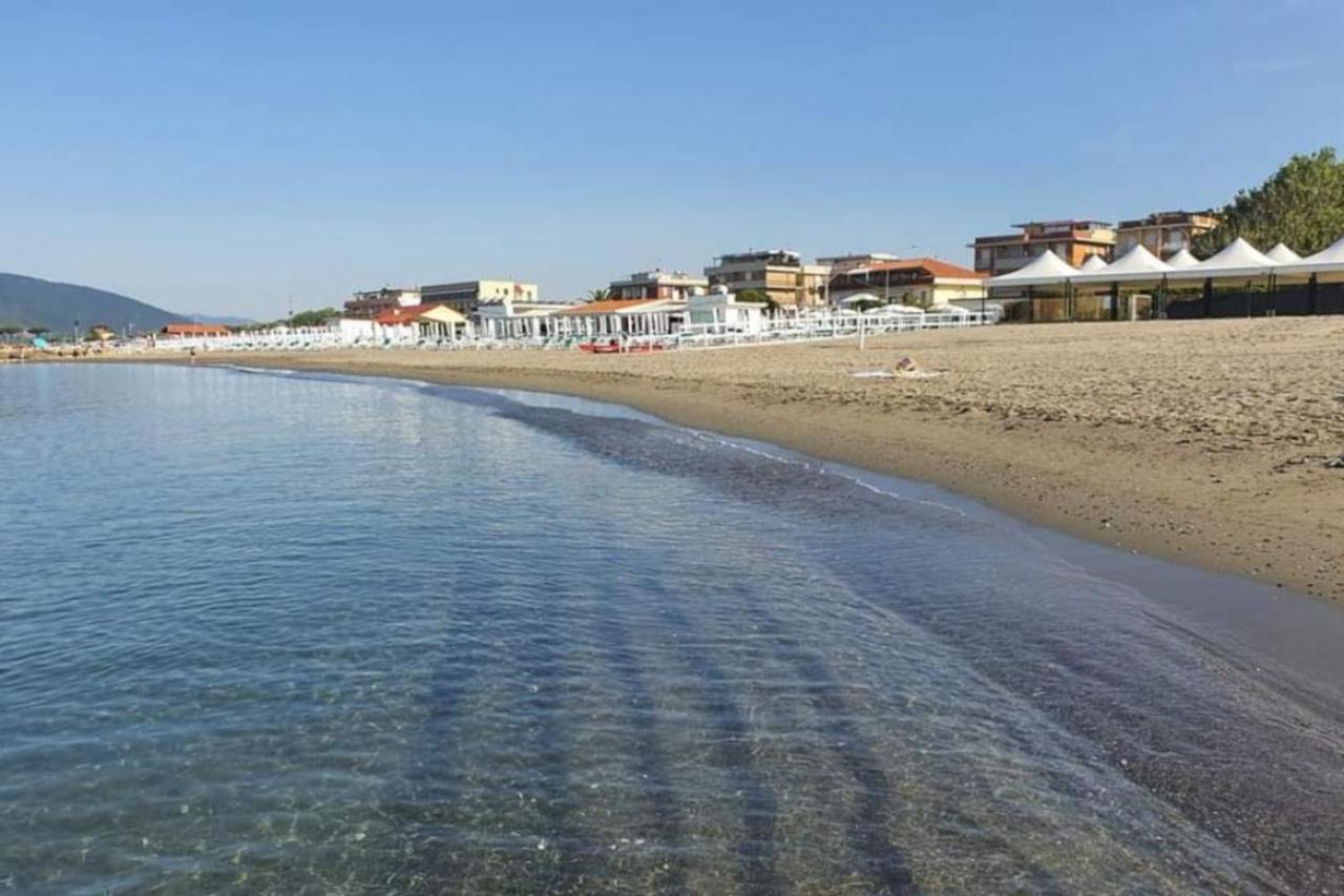 Fattoria Cristina Bilo Rosa Βίλα Castelnuovo Magra Εξωτερικό φωτογραφία