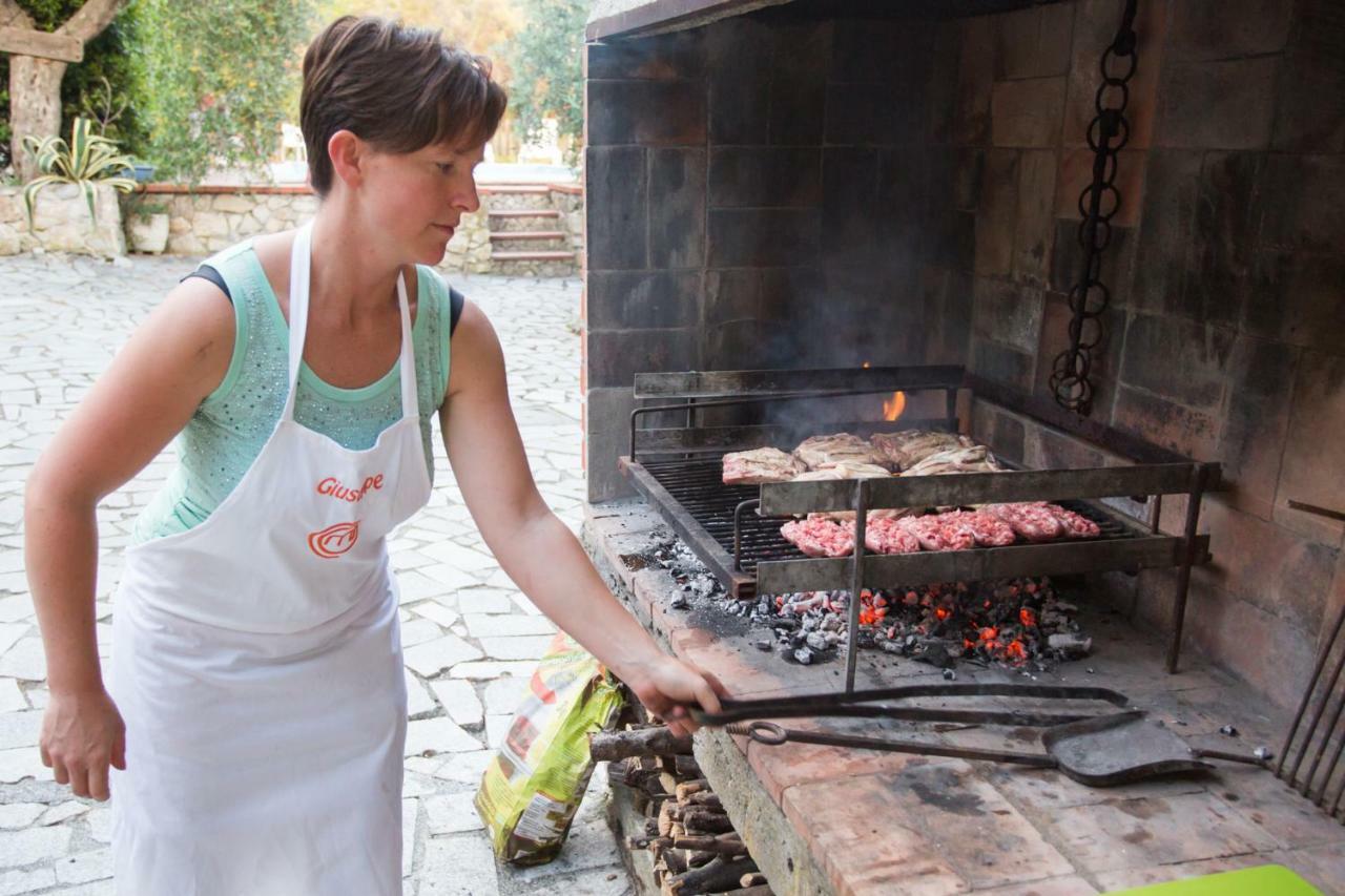 Fattoria Cristina Bilo Rosa Βίλα Castelnuovo Magra Εξωτερικό φωτογραφία